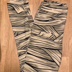 Lularoe os mummy leggings